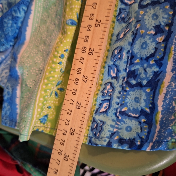 Blue and Green Button Down Shirt - Picture 6 of 6